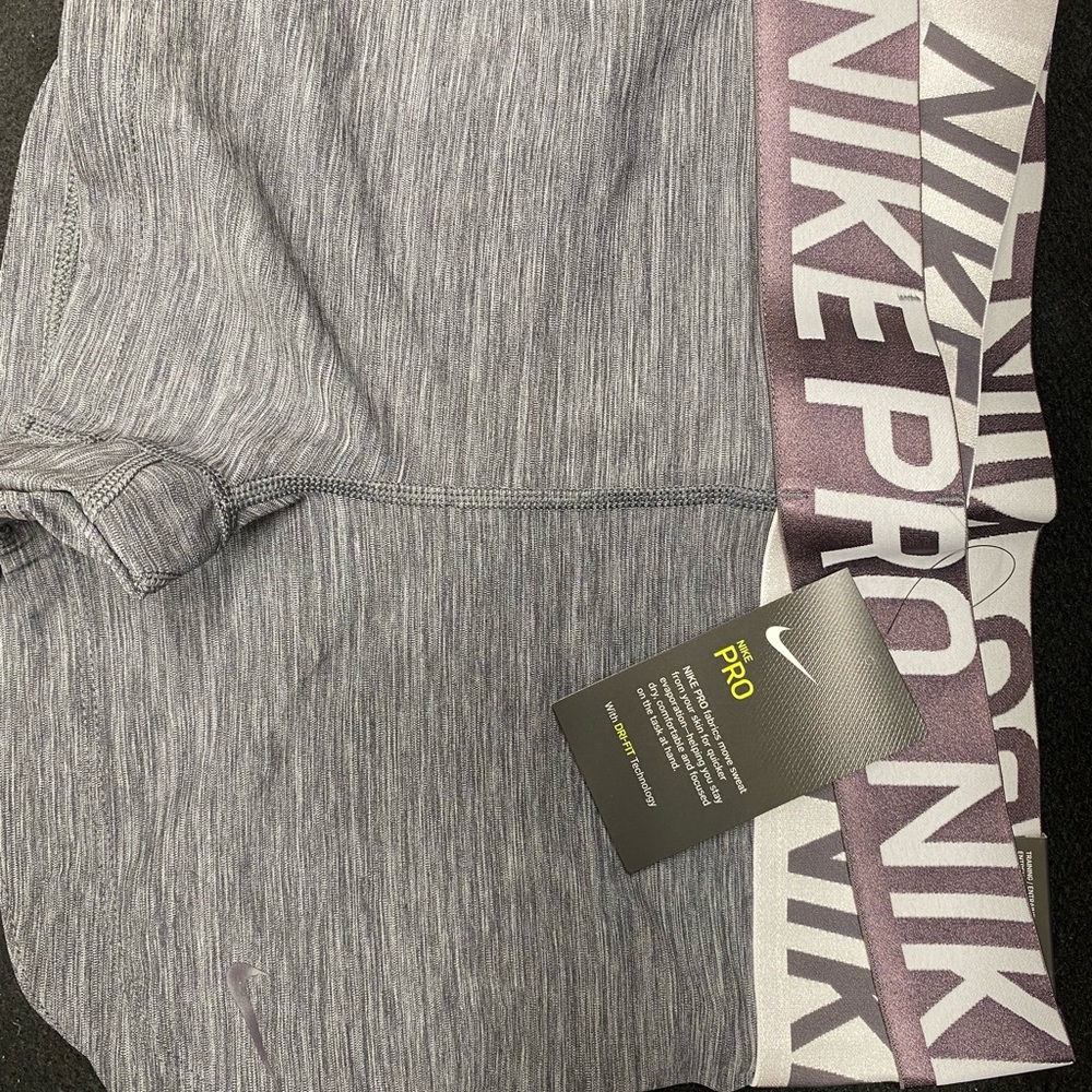 Nike Intertwist Shorts